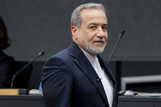  盟友反应冷淡；特朗普施压护航霍尔木兹，哈尔克岛打击阴影笼罩伊朗石油命脉。 新闻 盟友反应冷淡；特朗普施压护航霍尔木兹，哈尔克岛打击阴影笼罩伊朗石油命脉。 新闻