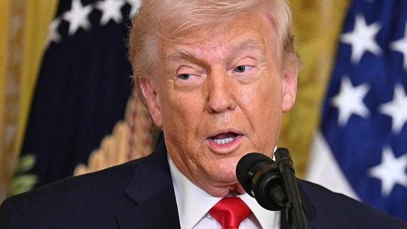  伊朗变局之下，我们该如何理解权力更迭背后的深层风险？ 情感心理