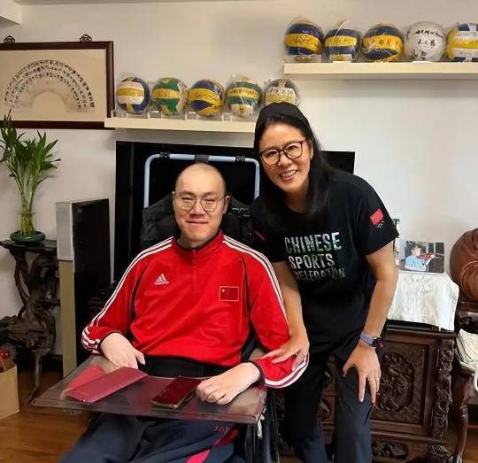  高位截瘫运动员的生命重建：汤淼19年康复轨迹与家庭系统韧性研究 体育新闻