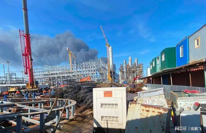  当战火燃向炼油厂：卢甘斯克前线的坚守者，与欧洲军援新动向背后的博弈 新闻