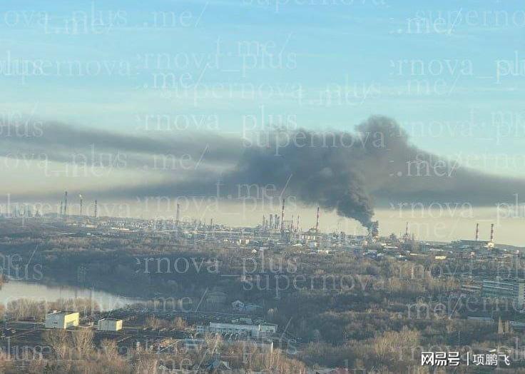  当战火燃向炼油厂：卢甘斯克前线的坚守者，与欧洲军援新动向背后的博弈 新闻